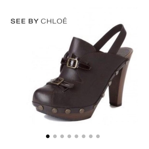 chloe clogs